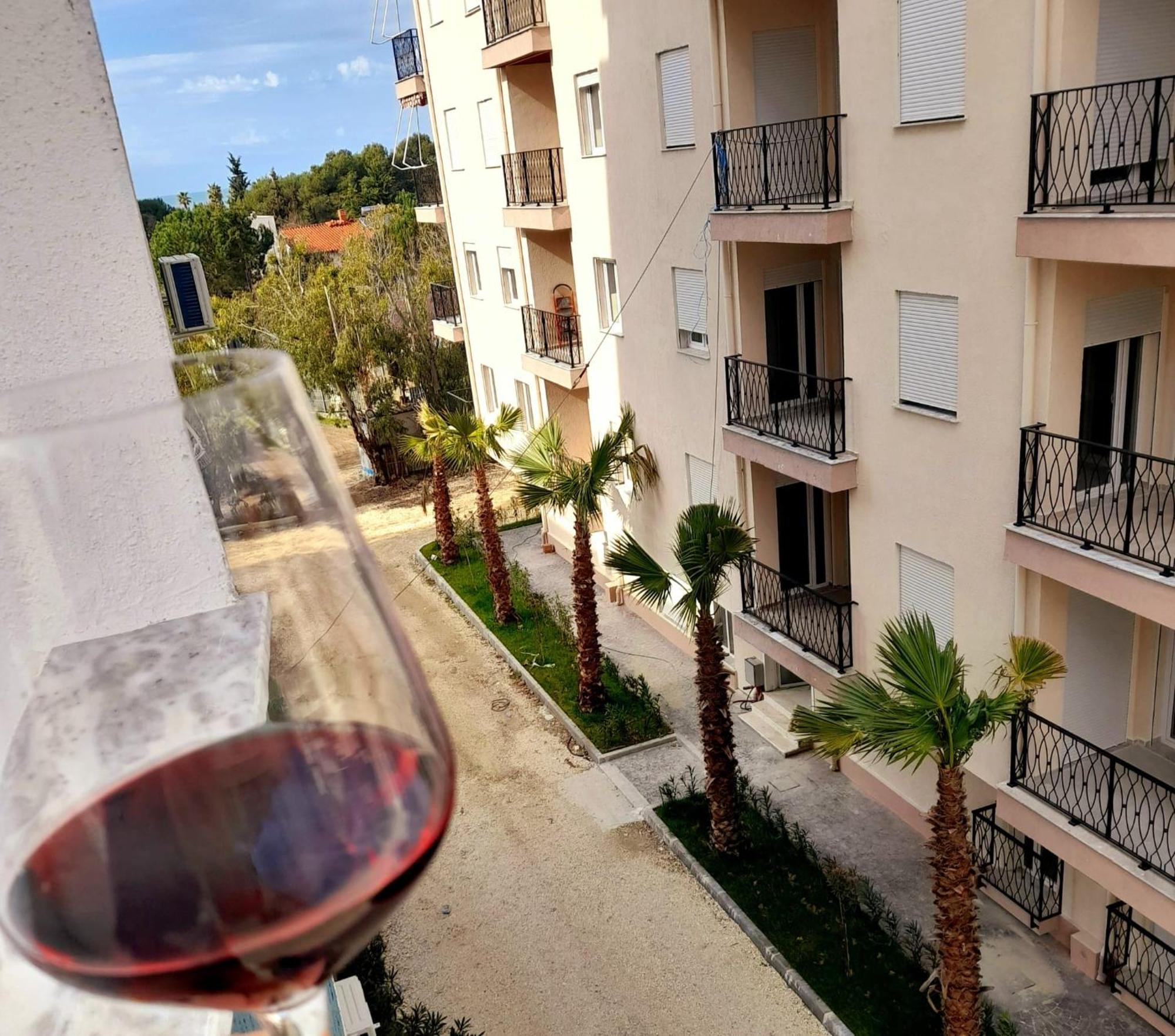 Azure Sands Apartament Golem (Tirana)