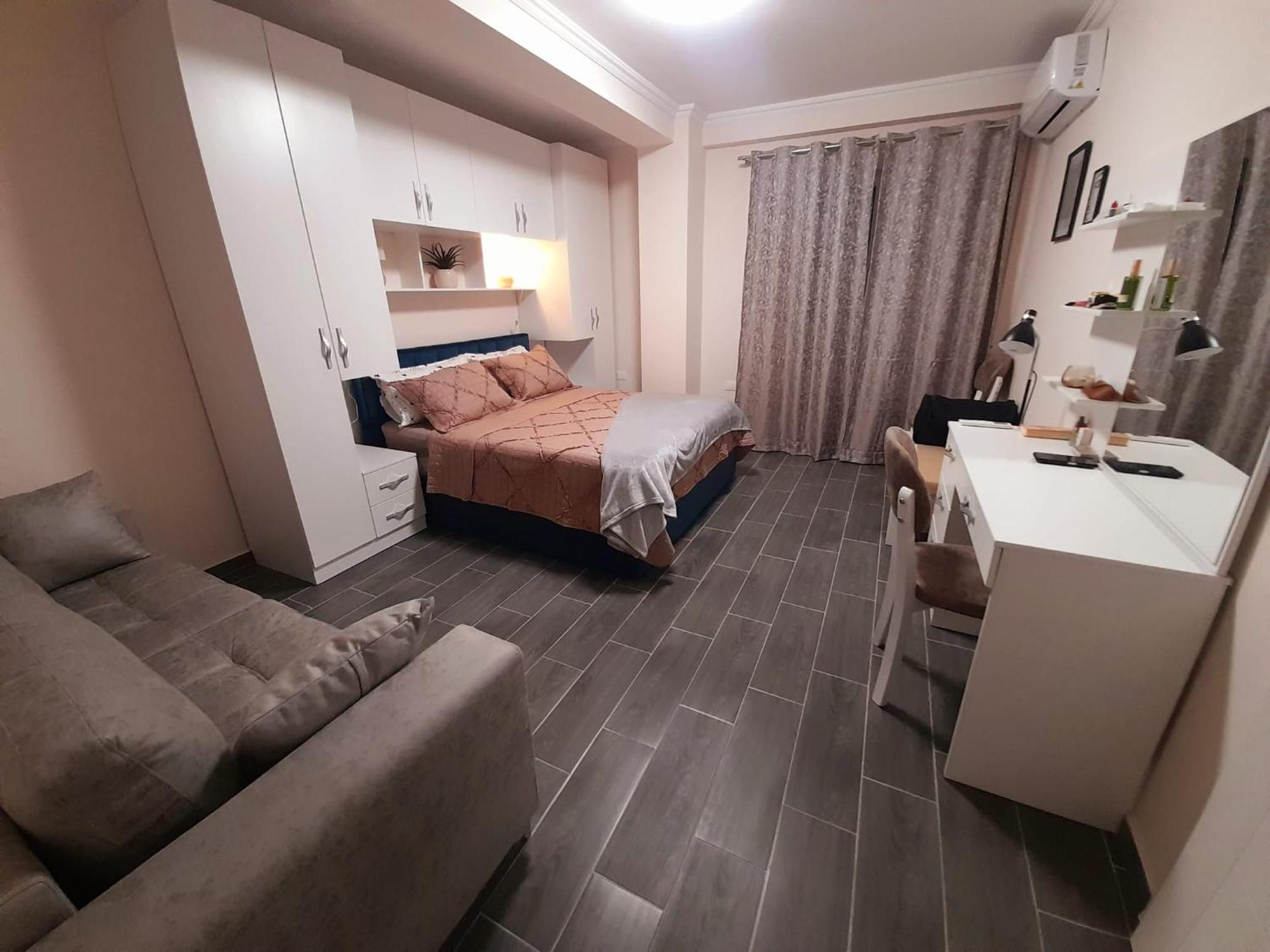 Azure Sands Apartment Golem (Tirana)